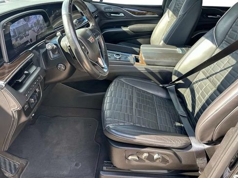 Used 2024 Cadillac Escalade Sport Platinum w/ LPO, ONYX Package AWD/4WD image 20