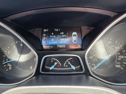 Used 2015 Ford Focus SE w/ Equipment Group 201A FWD image 12