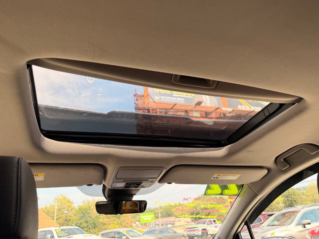 Used 2022 Honda Odyssey EX-L image 6