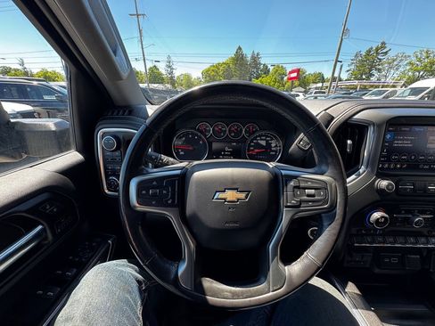 Used 2020 Chevrolet Silverado 2500 LTZ w/ LTZ Plus Package AWD/4WD image 12