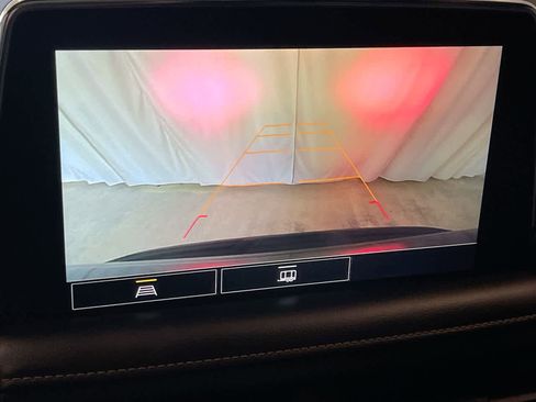 Used 2021 GMC Yukon AT4 w/ Rear Media and Nav Package image 17