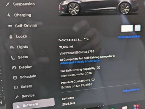 Used 2022 Tesla Model S AWD/4WD image 23