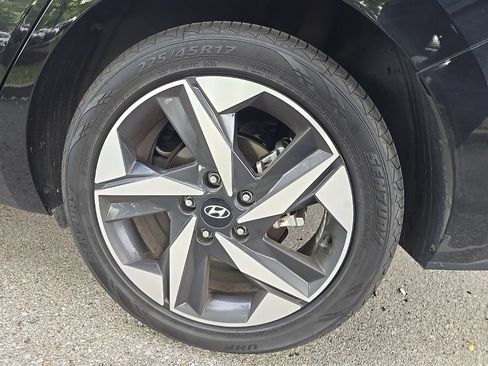 Used 2023 Hyundai Elantra SEL w/ Convenience Package FWD image 10