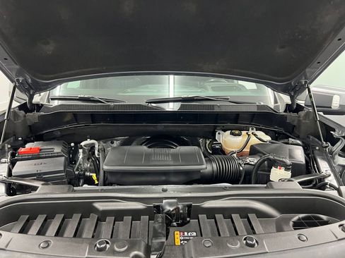 Used 2022 Chevrolet Silverado 1500 High Country w/ Technology Package image 29