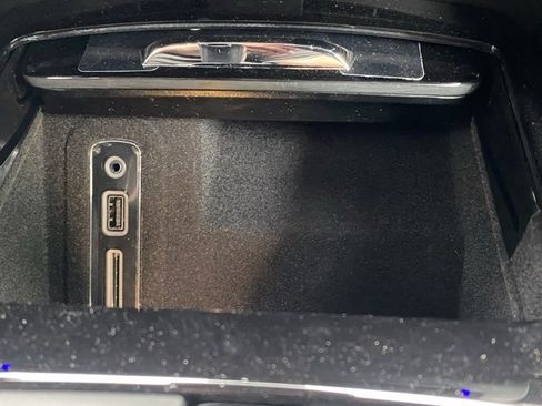 New 2024 Maserati Levante GT Ultima image 32