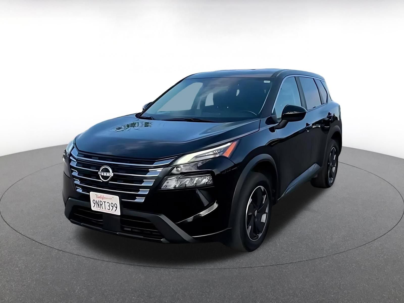Used 2025 Nissan Rogue SV AWD/4WD image 6