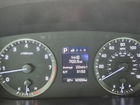 Used 2017 Hyundai Sonata SE FWD image 11