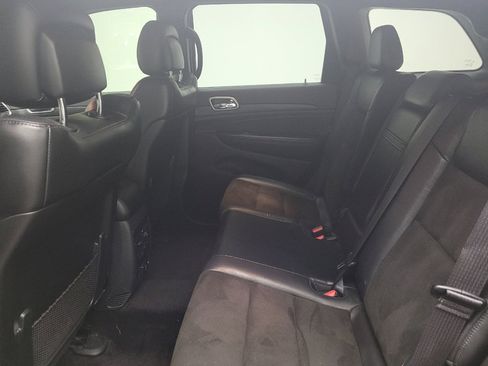 Used 2019 Jeep Grand Cherokee Altitude AWD/4WD image 18