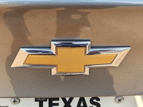 Used 2024 Chevrolet Malibu LS FWD image 9