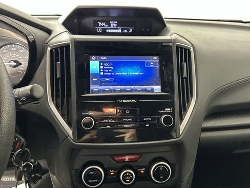 Used 2023 Subaru Crosstrek 2.0i image 21