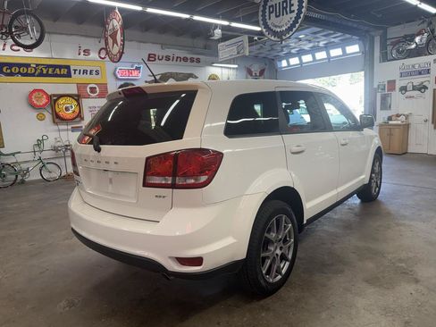 Used 2019 Dodge Journey GT AWD/4WD image 5