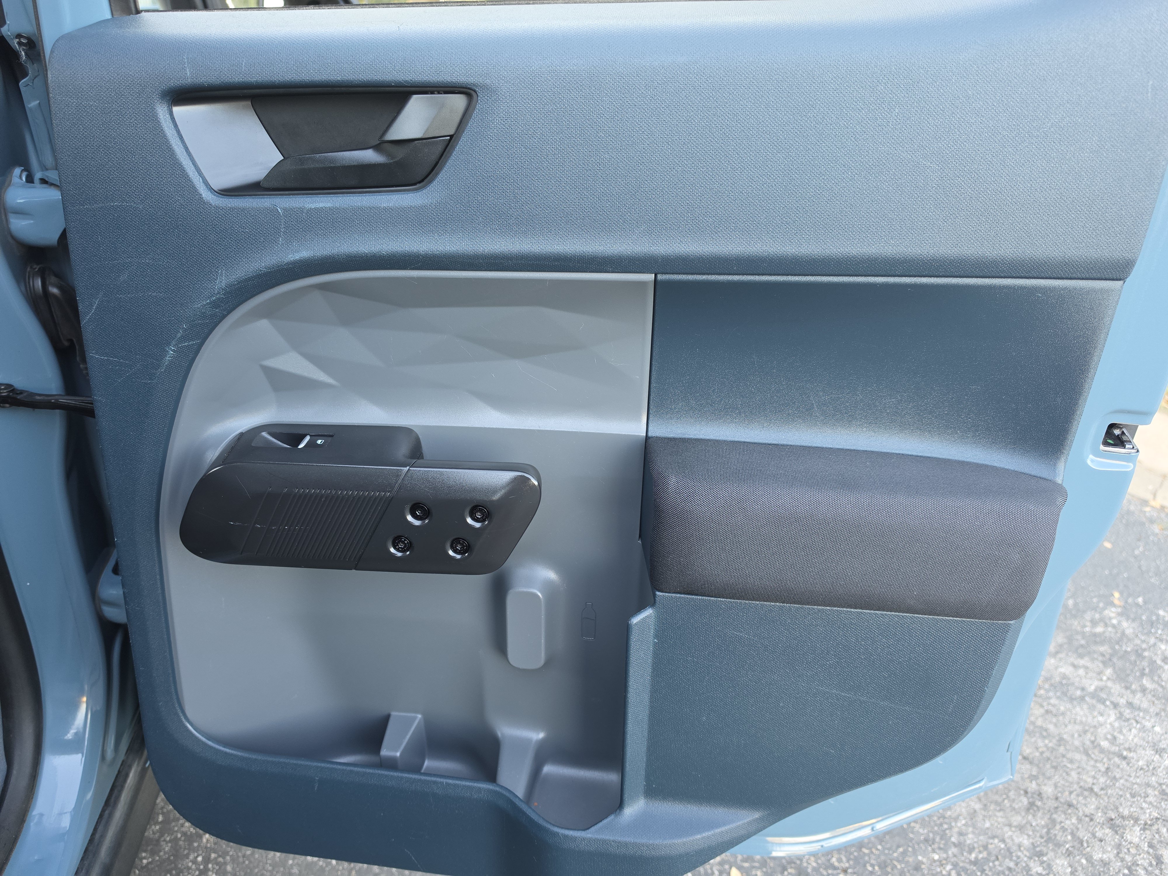 Used 2022 Ford Maverick XL FWD image 17
