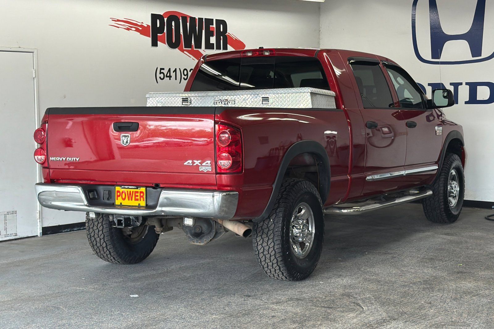 Used 2007 Dodge Ram 2500 Truck Laramie AWD/4WD image 3