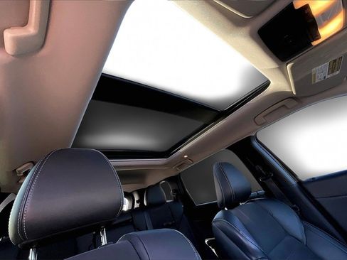 Used 2022 Mitsubishi Outlander SE image 30