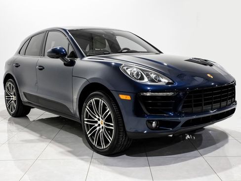 Used 2018 Porsche Macan image 3