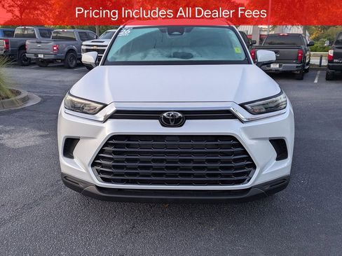 Used 2026 Toyota Grand Highlander FWD image 10