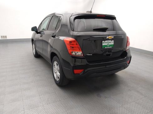Used 2020 Chevrolet Trax LS w/ Tint and Cruise Package FWD image 6