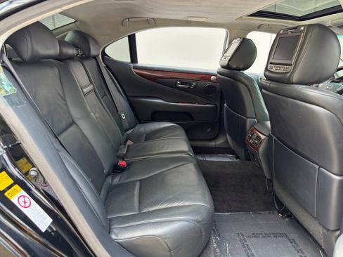 Used 2007 Lexus LS 460 L image 41