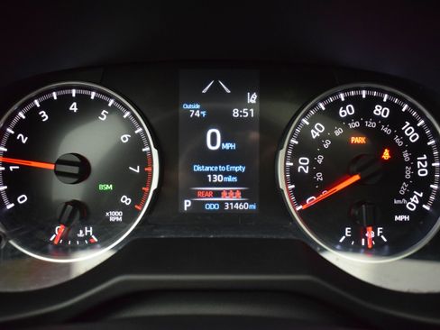 Used 2020 Toyota RAV4 XLE Premium AWD/4WD image 18