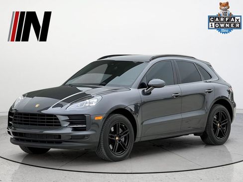 Used 2021 Porsche Macan AWD/4WD image 1