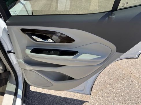 Used 2019 GMC Terrain Denali w/ Advanced Safety Package AWD/4WD image 18