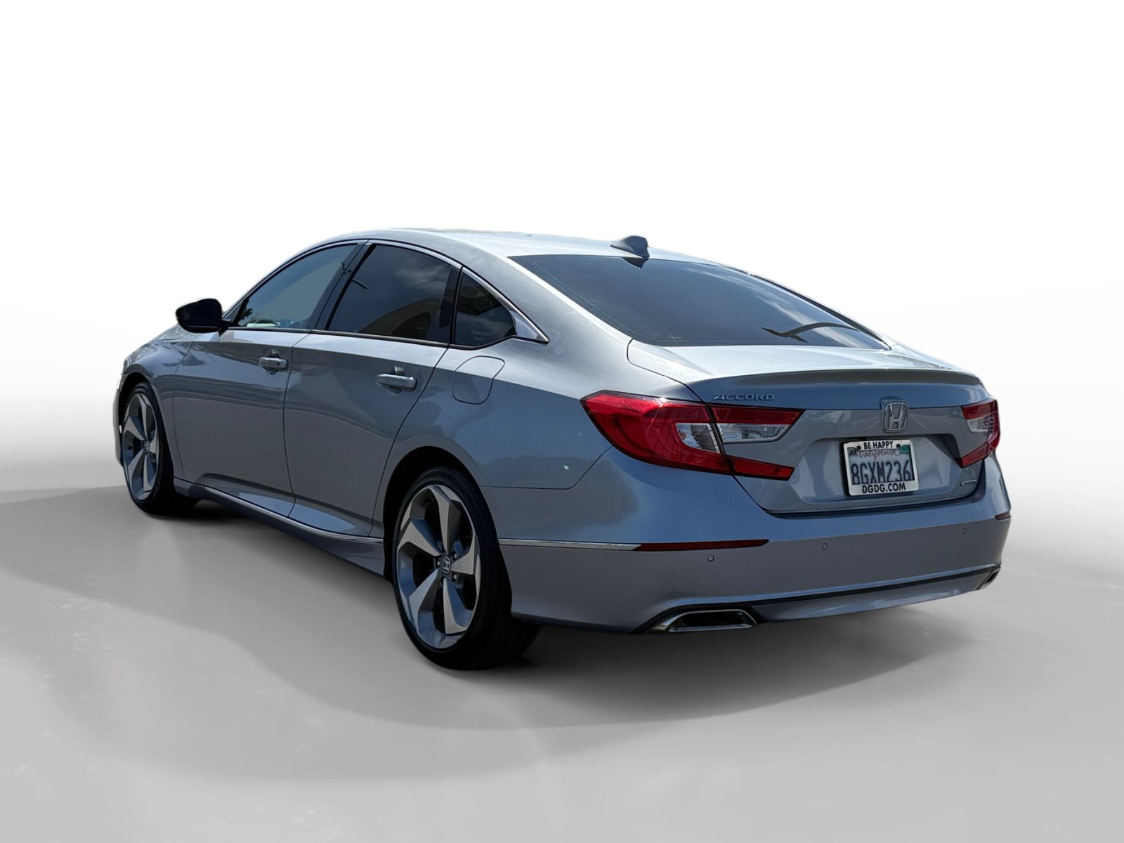 Certified 2018 Honda Accord Touring image 3