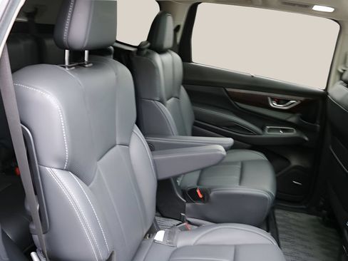 Used 2024 Subaru Ascent Touring w/ Popular Package #2 AWD/4WD image 21