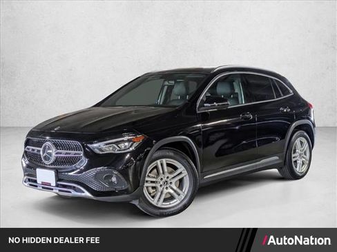 Used 2021 Mercedes-Benz GLA 250 4MATIC image 1