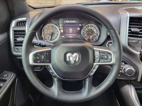 Used 2025 RAM 1500 Big Horn AWD/4WD image 17