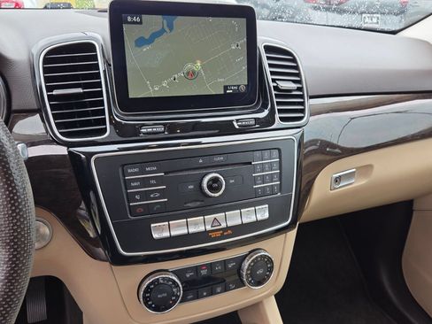 Used 2017 Mercedes-Benz GLE 350 4MATIC image 21