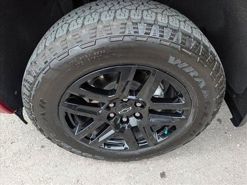 Used 2024 Chevrolet Silverado 1500 RST w/ Dark Appearance Package AWD/4WD image 9