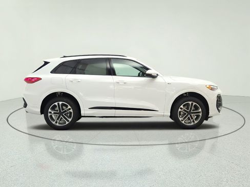 New 2026 Audi Q5 2.0T AWD/4WD image 4