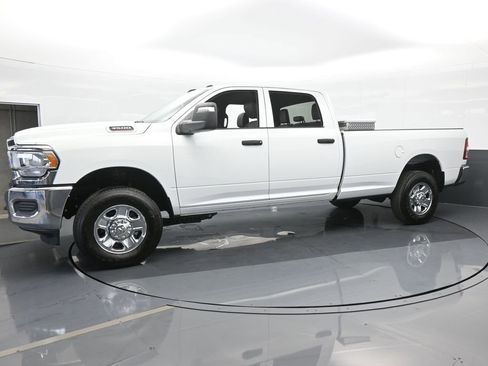 Used 2024 RAM 3500 Tradesman w/ Chrome Appearance Group image 2