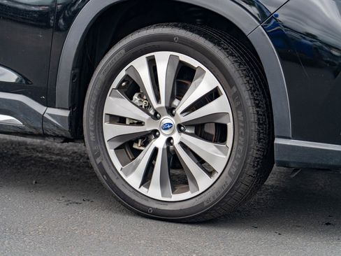 Used 2019 Subaru Ascent Touring w/ Popular Package #3 AWD/4WD image 8