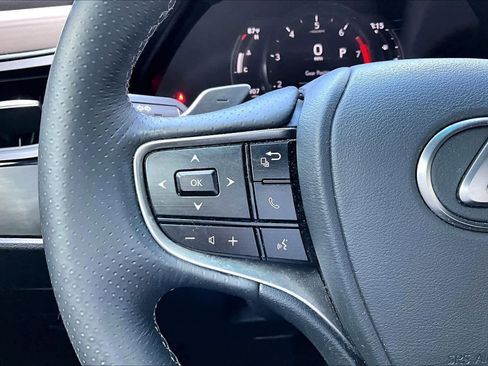 Used 2022 Lexus ES 350 F Sport w/ Accessory Package 2 FWD image 22
