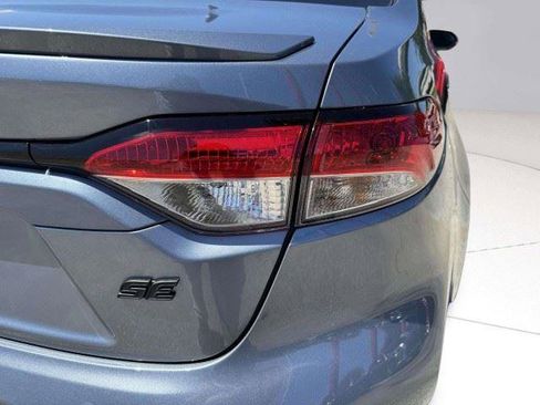 Used 2025 Toyota Corolla SE FWD image 17