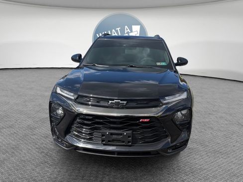 Certified 2023 Chevrolet TrailBlazer RS w/ Convenience Package FWD image 9