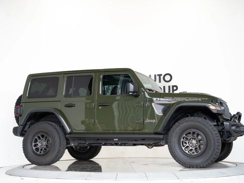 Used 2023 Jeep Wrangler Unlimited Rubicon 392 AWD/4WD image 30