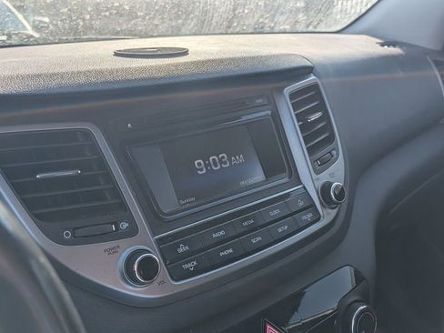 Used 2017 Hyundai Tucson Sport image 10