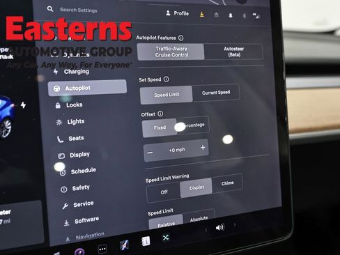 Used 2018 Tesla Model 3 Performance image 15