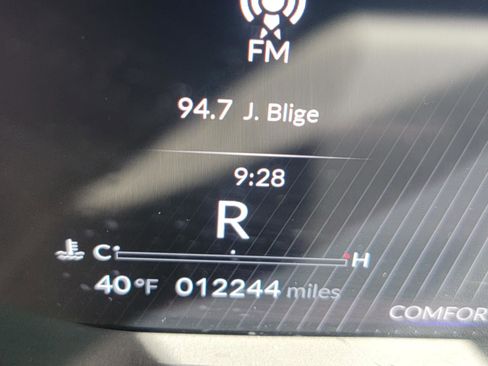 Certified 2025 Acura MDX SH-AWD w/ Technology Package image 35