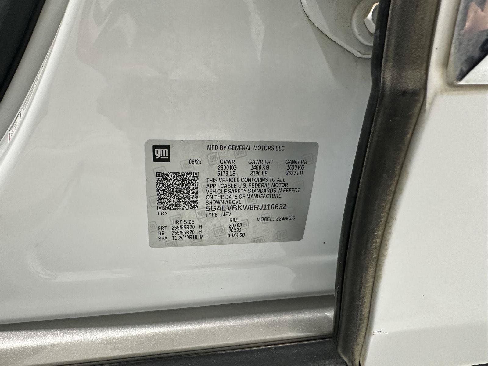 Used 2024 Buick Enclave Premium w/ Experience Buick Package AWD/4WD image 32