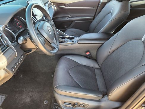 Used 2023 Toyota Camry XSE w/ Navigation Package image 17