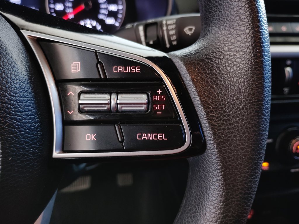 Used 2020 Kia Forte LXS FWD image 26