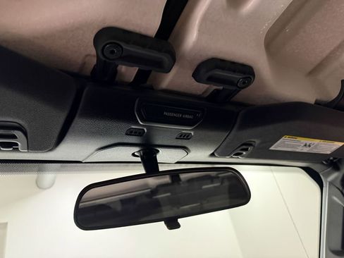 Used 2020 Jeep Wrangler Unlimited Sahara w/ LED Lighting Group AWD/4WD image 84