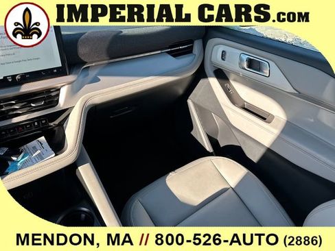 New 2026 Ford Explorer Active w/ Active Comfort Package image 19