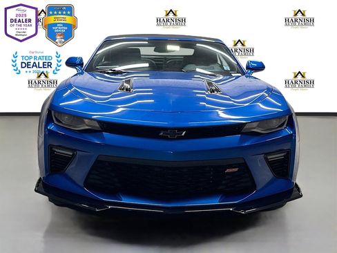 Used 2016 Chevrolet Camaro SS image 2