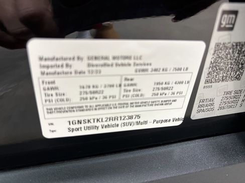 Used 2024 Chevrolet Tahoe High Country AWD/4WD image 29