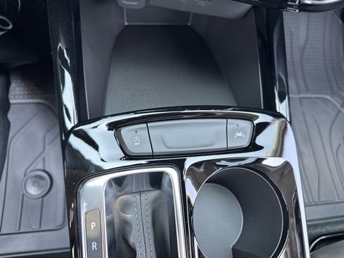 New 2025 Chevrolet Trax ACTIV w/ Driver Confidence Package image 20