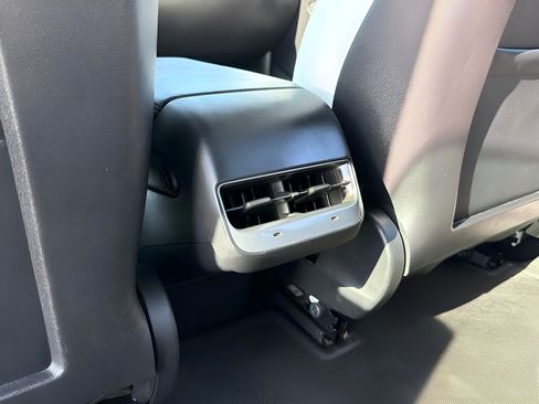 Used 2021 Tesla Model 3 Standard Range Plus RWD image 20